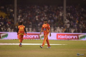 CCL 5 Telugu Warriors vs Bengal Tigers Match Photos